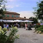 Hotel Esplanade 3*