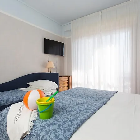 Esplanade Hotell 3*