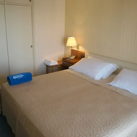 Esplanade Hotel 3*