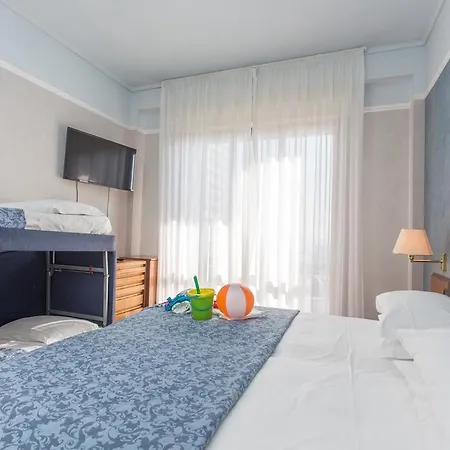 Hotel Esplanade Cesenatico