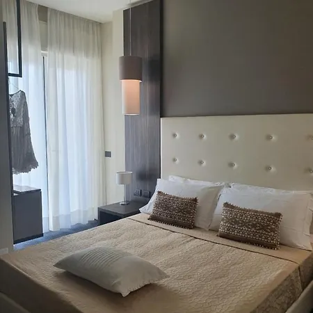 Ξενοδοχείο Esplanade