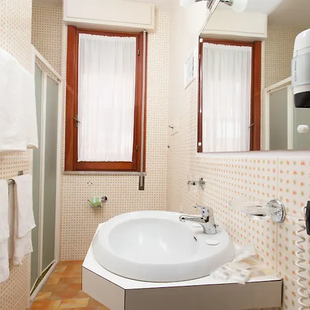 Esplanade Szálloda 3*