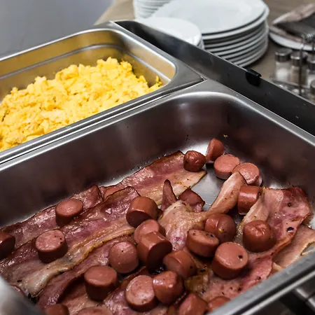 Esplanade Ξενοδοχείο 3*