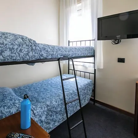 Hotel Esplanade 3*