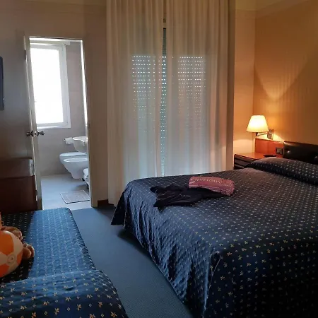 Esplanade 3*